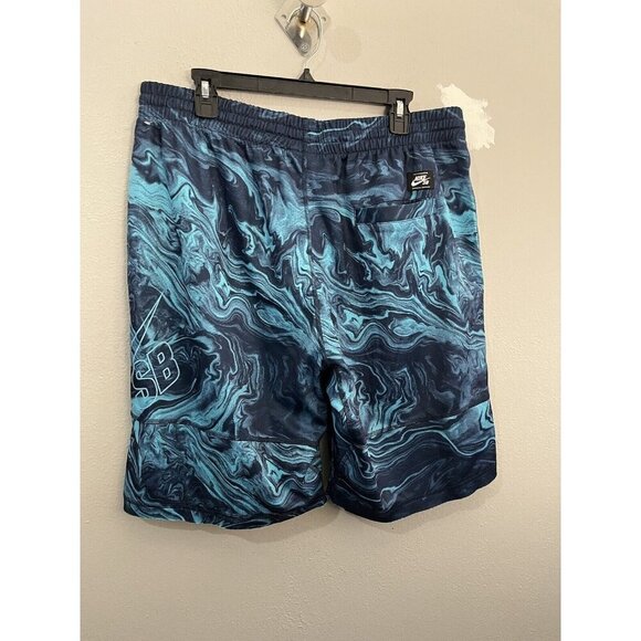 Nike SB Shorts Swirl Sunday Skate Boarding Basketball Size XL - Picture 2 of 13